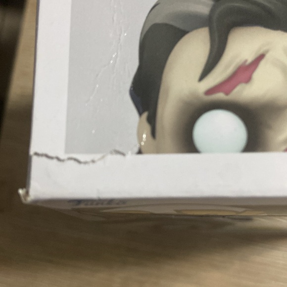 Funko Pop Marvel/Disney Dead Strange #1032 Glows in the Dark Hot Topic Vaulted - Picture 6 of 6